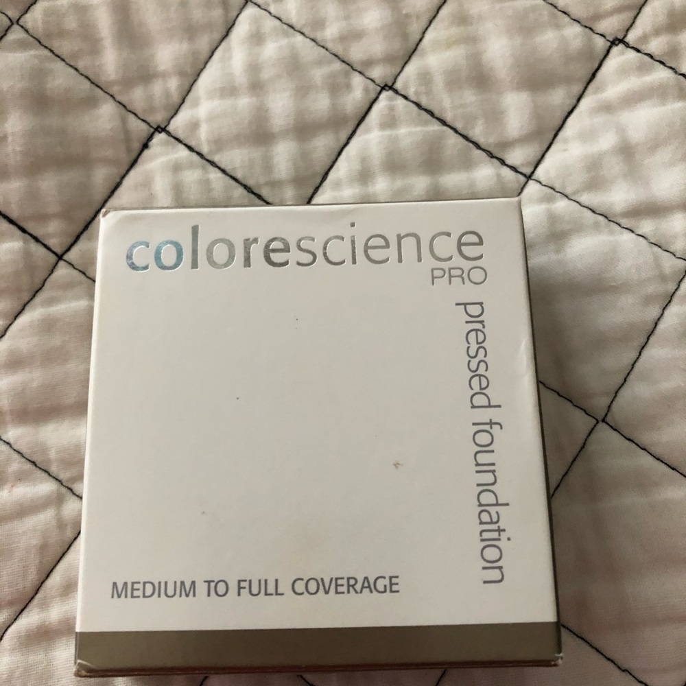 Color science foundation powder